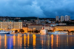 Rijeka in der Dämmerung